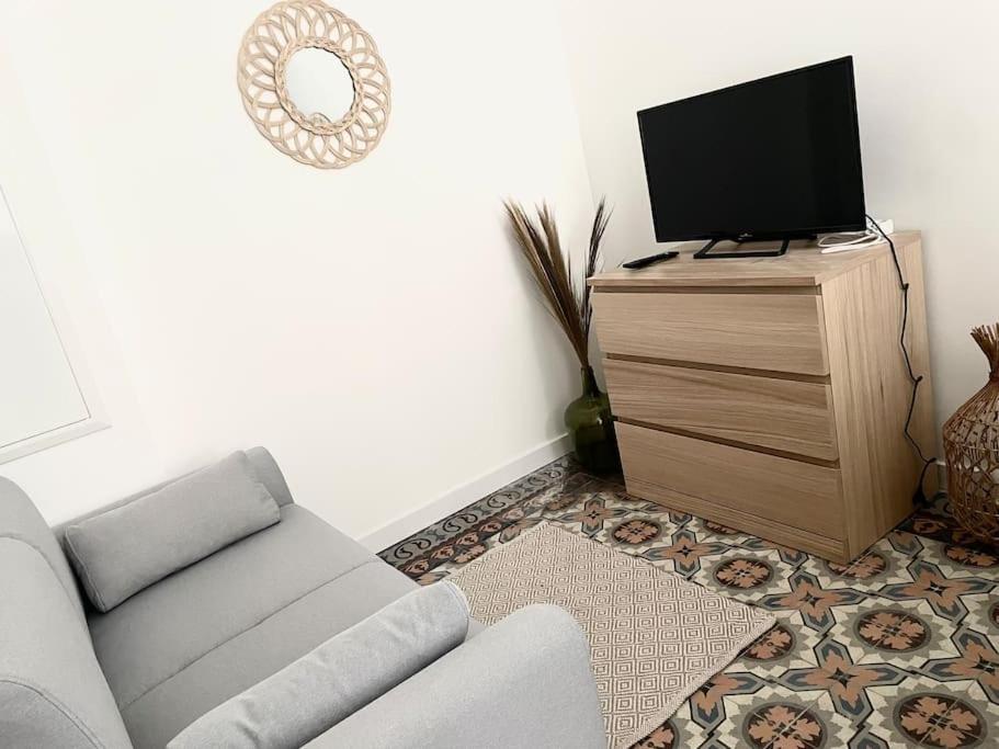 Le Briguiboul Apartment Castres  Bagian luar foto